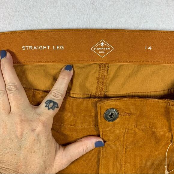 St Johns Bay Womens Corduroy Pants Sz 14 Orange Preppy Fall Holiday Straight Leg - Picture 5 of 12